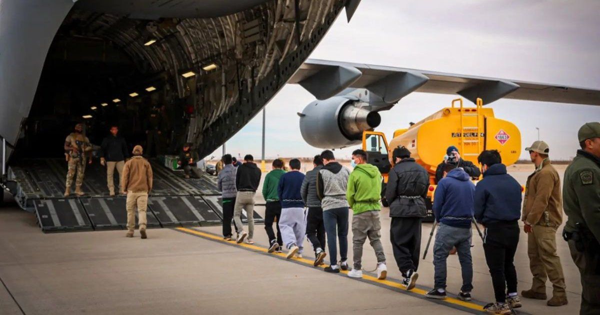 Kosovo acepta petición de acoger a migrantes deportados de EEUU