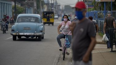 El meteor&oacute;logo cubano Jos&eacute; Rubiera advirti&oacute; del uso de la mascarilla ante las posibles afectaciones por la llegada de la nube del polvo del Sahara.