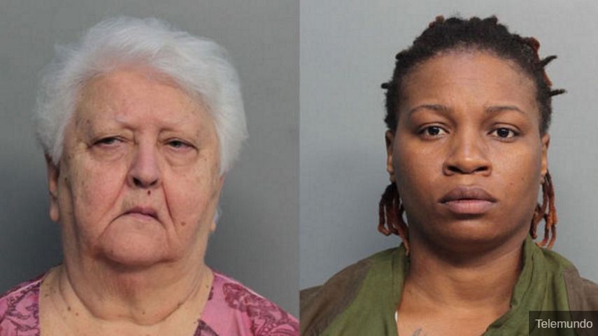 Gladys Coego, de 74 años (i), junto a&nbsp;Tomika Curgil, de 33, acusadas en Miami de fraude electoral.