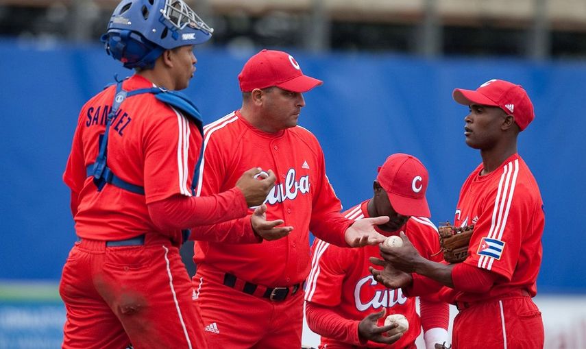 A poco del inicio de la Serie Nacional, hay apatía entre los fanáticos, aunque hay optimismo ante la posibilidad de que los grandeligas puedan representar al país