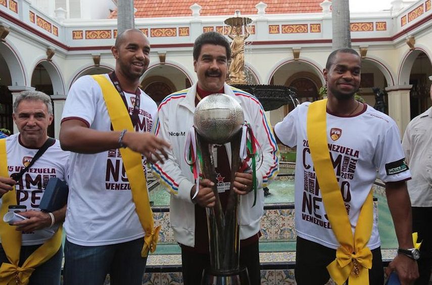 El presidente aseguró que esta selección era capaz de ganarle a 100 jugadores de la NBA.