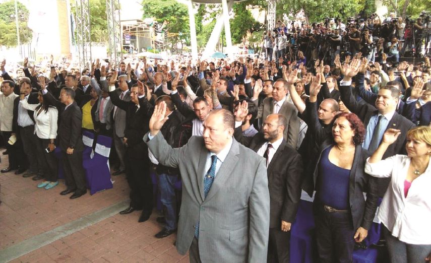 Juramentación de los magisrados de TSJ, en la Plaza Alfredo Sadel, en la urbanización Las Mercedes, en Caracaqs, Venezuela.