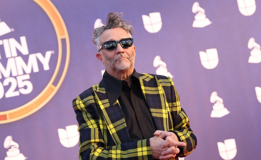 El cantautor y músico argentino Fito Páez asiste a la 26.ª edición de los Premios Latin Grammy en el MGM Grand Garden Arena de Las Vegas, Nevada, el 13 de noviembre de 2025.&nbsp;