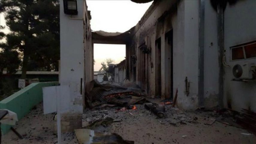 Imagen cedida por Médicos Sin Fronteras (MSF) que muestra partes de un hospital destruido en Kunduz (Afganistán), después de un bombardeo (EFE)