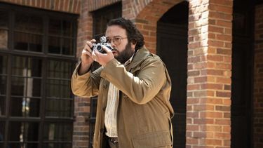 David Fogler como Francis Ford Coppola en una escena de la serie The Offer que se estrena el 28 de abril en Paramount+ en una imagen proporcionada por Paramount+.&nbsp;