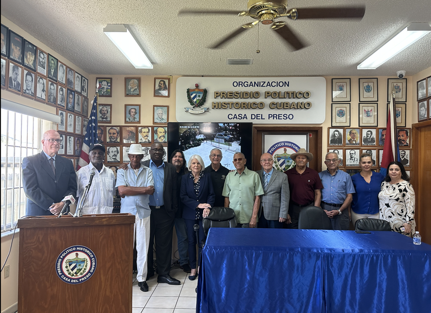 En la Casa del Preso, voces del exilio cubano respaldaron propuesta de Suecia.