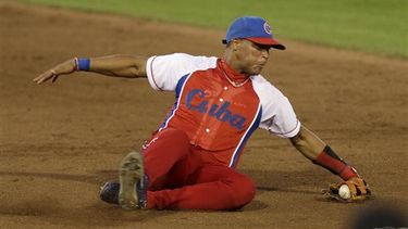 Fernández no ha vuelto a jugar en Cuba desde el pasado mes de octubre. (AP)