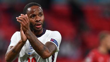 Los ingleses propusieron más y se llevaron los tres puntos gracias a un gol de Raheem Sterling en la primera parte&nbsp;