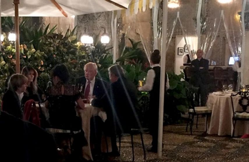 Trump y sus familiares estaban deseando pasar una noche juntos para celebrar y agradecer, según dijo una portavoz de su equipo a periodistas que han seguido al mandatario electo a Florida