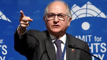Somos dependientes absolutos de la renta petrolera que al día de hoy está raquítica.