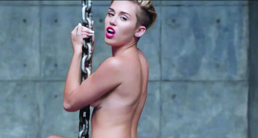 Imagen del video “Wrecking Ball” de la exestrella de Disney. (VEVO)
