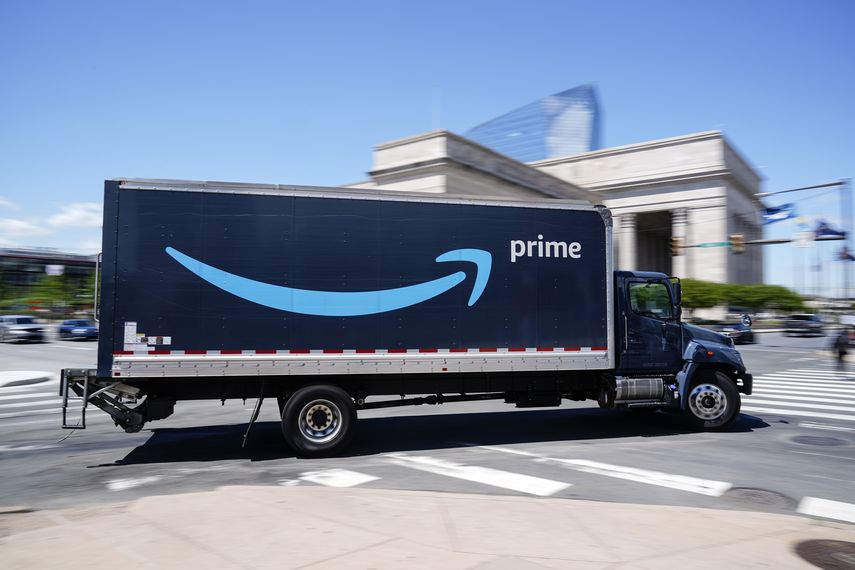 Un camión de distribución de Amazon.