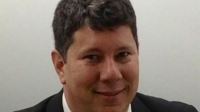 Esta ciudad nos maquilla, nos brinda la posibilidad de un nuevo comienzo