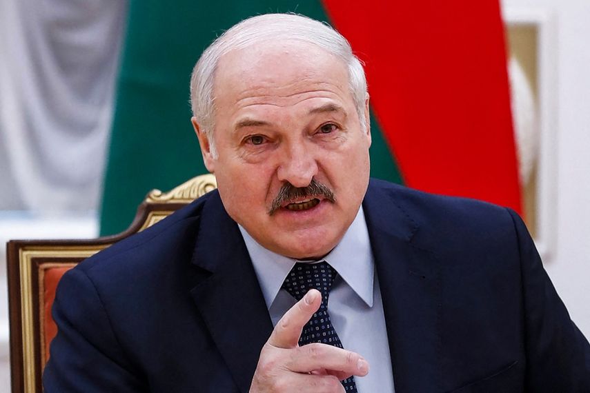 &nbsp;En esta foto de archivo, el mandatario bielorruso Alexander Lukashenko habla durante una reunión con funcionarios de la Comunidad de Estados Independientes en Minsk el 28 de mayo de 2021.&nbsp;