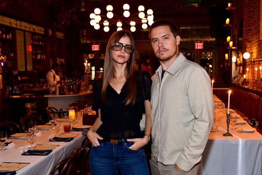 Barbara Palvin y Dylan Sprouse asistieron a una cena privada organizada por PAIGE en Carbone, en Sadelles, el 10 de septiembre de 2025 en la ciudad de Nueva York, con motivo de la Semana de la Moda de Nueva York.