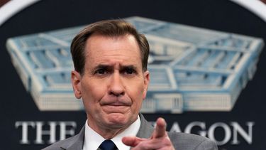 El portavoz del Pentágono, John Kirby, habla durante una sesión informativa en el Pentágono el lunes 24 de enero de 2022, en Washington.&nbsp;