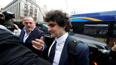 fundador de plataforma ftx se declara no culpable de fraude