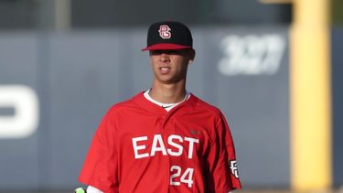El jardinro Connor Scott fue la primera selección de los peces.