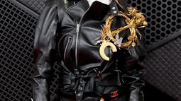 Miley Cyrus asiste a la 68ª edición de los premios GRAMMY en el Crypto.com Arena el 1 de febrero de 2026 en Los Ángeles, California.