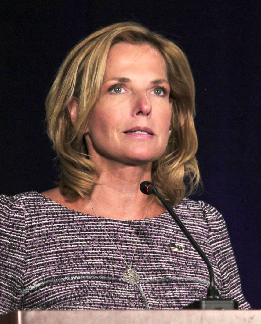 ARCHIVO – En esta fotografía de archive del 6 de Agosto de 2019, la titular de la Administración Nacional de Seguridad Nuclear, Lisa Gordon-Hagerty, conversa sobre el trabajo de su agencia para reducir las amenazas nucleares a nivel global durante una conferencia de negocios en Albuquerque, Nuevo México. 