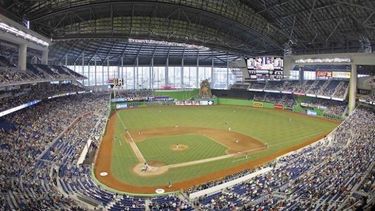 El Marlins Park ha sido conocido como un parque que beneficia a los lanzadores. (ARCHIVO)