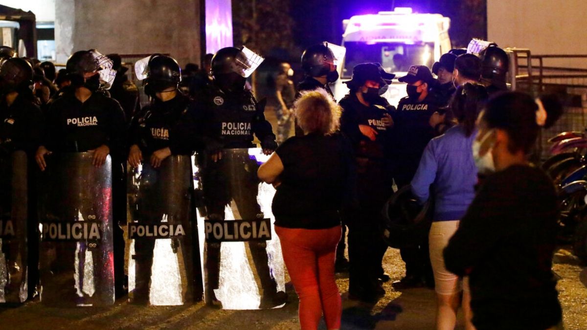 Ecuador: Ascienden a 100 los muertos en motín carcelario - Vimarsana News