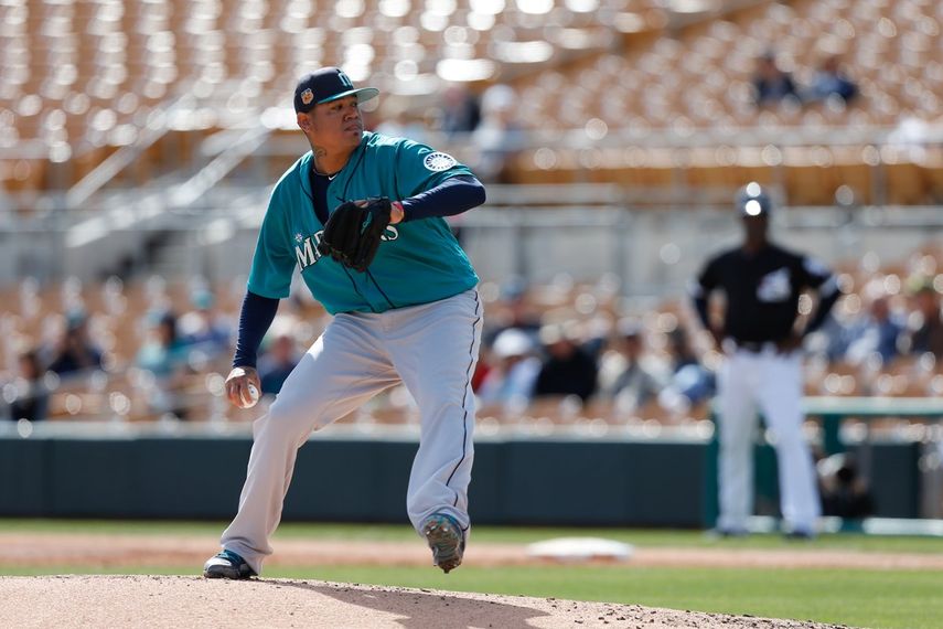 El Rey lanzó dos entradas en las que permitió una carrera y tres imparables.