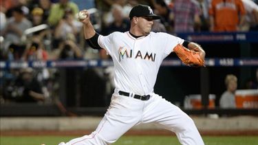 José Fernández espera terminar la temporada sin lesiones. (EFE)