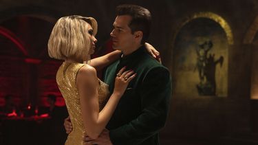 Dua Lipa y Henry Cavill en una escena de la película “Argylle”. &nbsp;