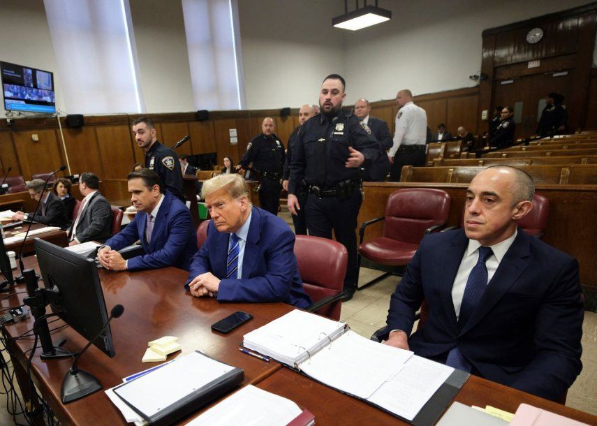 El expresidente Donald Trump en la corte penal de Manhattan, en Nueva York.