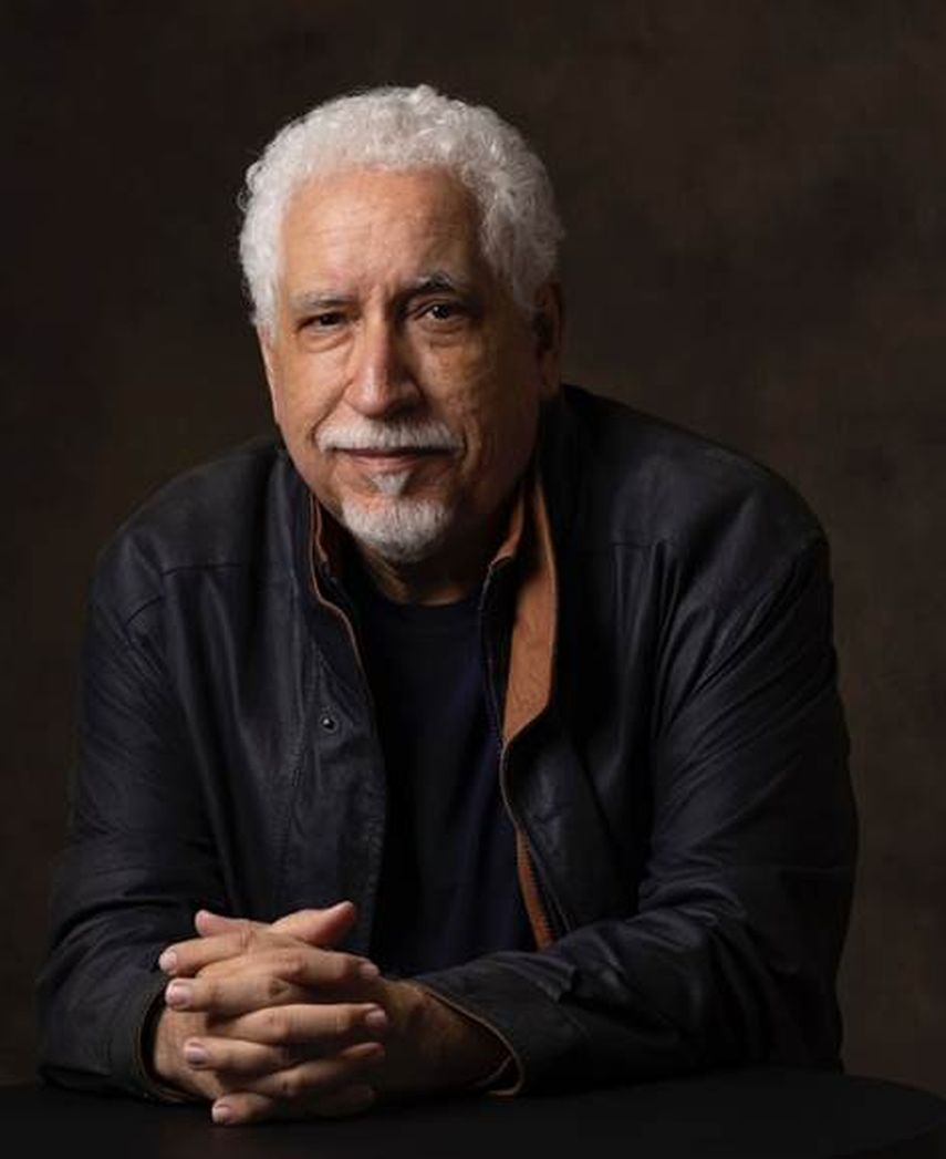 El escritor y poeta venezolano Leonardo Padrón.