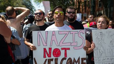 Miles de de personas se manifiestan contra una marcha de nacionalistas blancos en en Boston, Massachusetts. Varias ciudades de EEUU han vivido jornadas de protesta contra el racismo este sábado 19 de agosto de 2017.&nbsp;