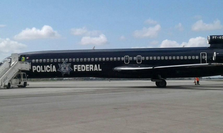 Fotografía de un avión de la Policía Federal de México publicada por la Agencia Cubana de Noticias, ACN.