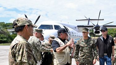 El jefe del Comando Sur,&nbsp; general Francis L. Donovan, visitó Perú el 14 de octubre de 2026 para reunirse con el ministro de Defensa, Rafael Belaúnde Llosa, el jefe de Defensa General, César Augusto Briceño Valdivia y el embajador de EEUU,&nbsp; Bernie Navarro.
