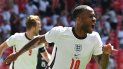A los dirigidos por Gareth Southgate les costó imponer en el marcador el dominio que estaban mostrando sobre el césped frente a una decepcionante Croacia, hasta que apareció Sterling (En la foto) para anotar el único tanto del encuentro. A los dirigidos por Gareth Southgate les costó imponer en el marcador el dominio que estaban mostrando sobre el césped frente a una decepcionante Croacia, hasta que apareció Sterling (En la foto) para anotar el único tanto del encuentro.