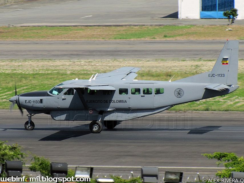 La aeronave siniestrada con saldo de 8 víctimas mortales es un aparato tipo Cessna Caravan 208 con matrícula EJC1130 del Ejército Nacional.