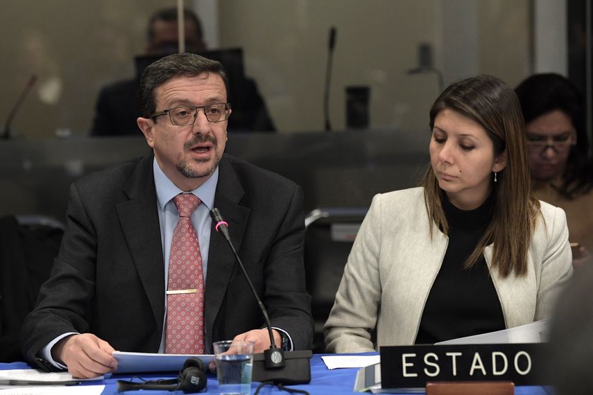 La CIDH trata el tema de los periodistas ecuatorianos asesinados.