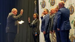 Ceremonia de juramentación de Rosie Cordero-Stutz como nueva presidenta delLa Asociación Nacional de la Academia del FBI de Florida.