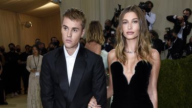 Justin Bieber y Hailey Bieber asisten a la gala del Instituto del Vestido del Museo Metropolitano de Arte de Nueva York, el 13 de septiembre de 2021, en Nueva York.&nbsp;