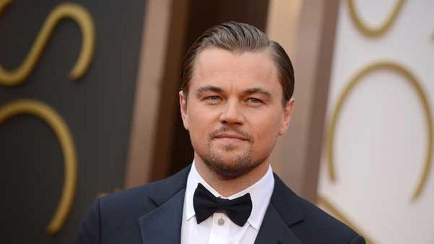 Leonardo DiCaprio posa durante la entrega de los Oscar, 2014. (AP). 