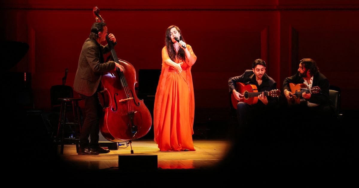 Artistas rinden tributo al compositor Paco de Lucía en Nueva York