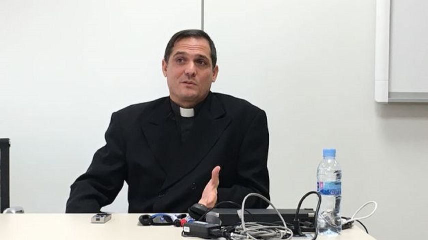 Álvarez Devesa señaló que los firmantes quieren una concordia entre el poder y el pueblo cubano ante las llamadas elecciones parlamentarias