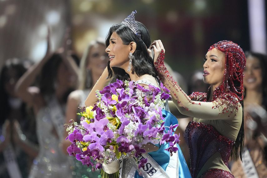 Miss Universo 2022, RBonney Gabriel, corona a la nueva Miss Universo, Sheynnis Palacios.