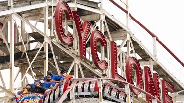 La montaña rusa conocida como el “Cyclone” en Coney Island, en Brooklyn, en la ciudad de Nueva York, el 9 de abril del 2021.&nbsp;