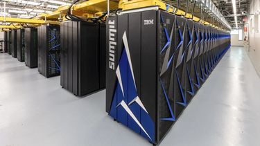 El Laboratorio Nacional Oak Ridge del Departamento de Energía de Estados Unidos ha presentado Summit como la supercomputadora científica más poderosa e inteligente del mundo.