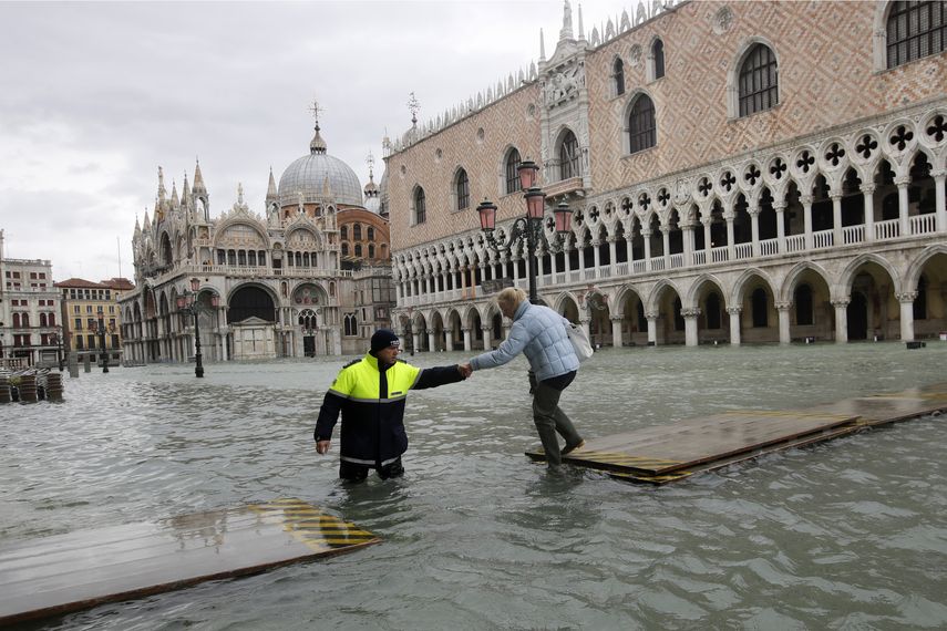 Los estragos causados por las inundaciones a ra&iacute;z de la marea alta en Venecia el 17 de noviembre del 2019.&nbsp;