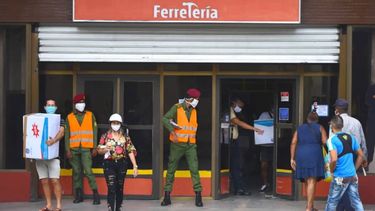 La ferretería estatal online Tu Solución comenzará a vender sus productos al sector privado cubano en dólares.