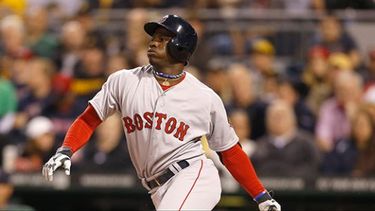 Hace poco menos de un año firmó un contrato multimillonario con Boston (Archivo)