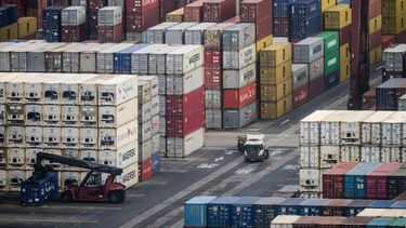 Contenedores en uno de los puertos de Estados Unidos.