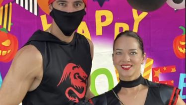 Captura de pantalla de una historia de Instagram de Adamari López, en la que aparece en compañía de Toni Costa y su hija Alaïa&nbsp;
